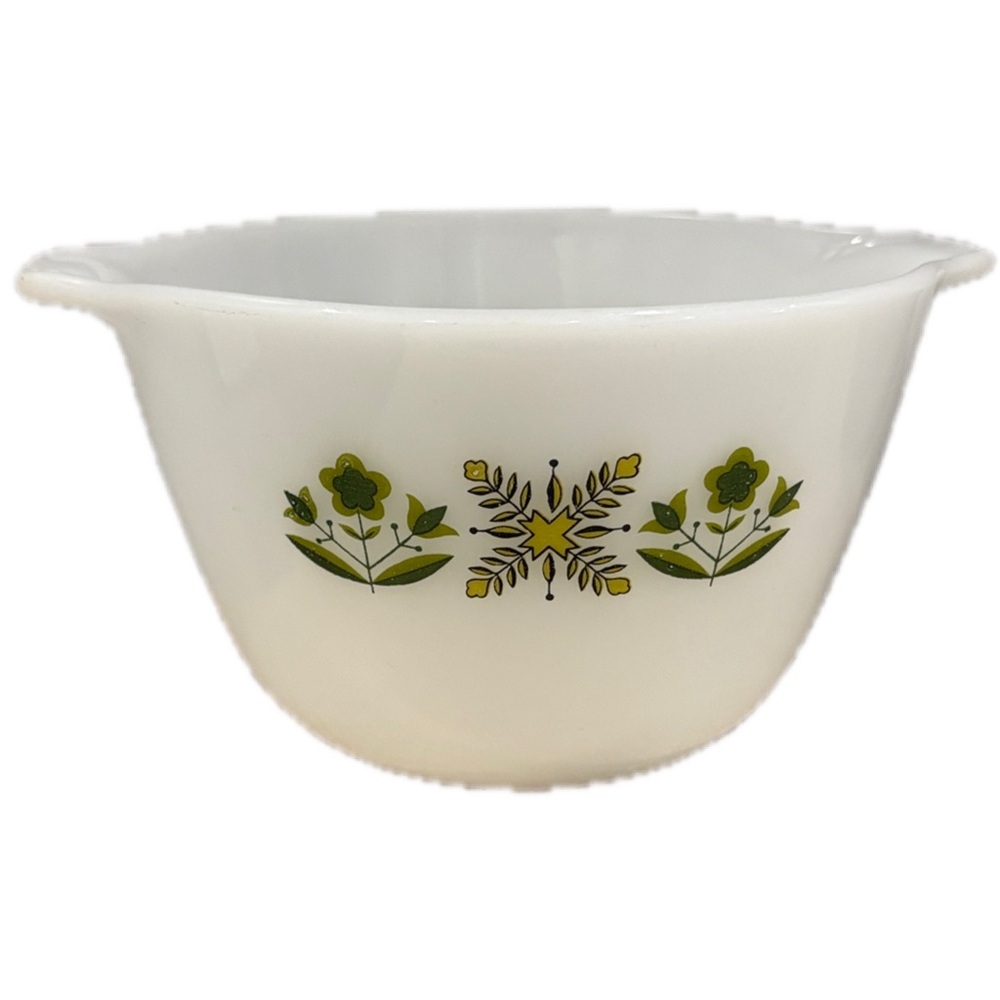 Vintage Anchor Hocking Fire King Milk Glass Bowl - Picture 1 of 6